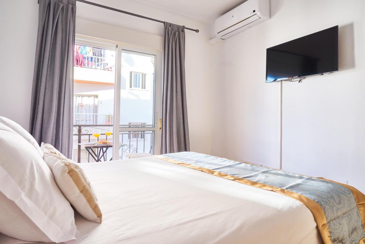 Picasso 1 Apartment Фуeнхирола Екстериор снимка