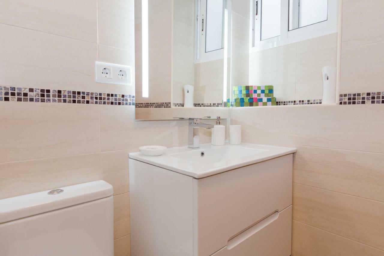 Picasso 1 Apartment Фуeнхирола Екстериор снимка